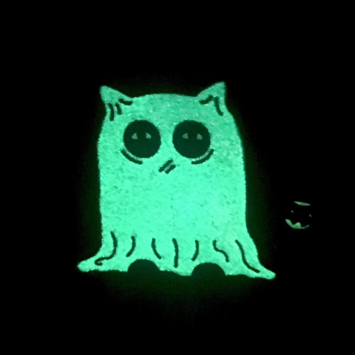 Luminous Feline Needle Holder